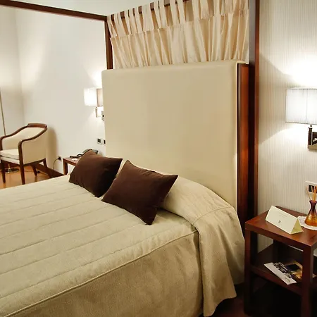 Del Campo Hotel 4*