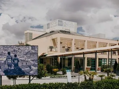 デル カンポ ホテル 4*