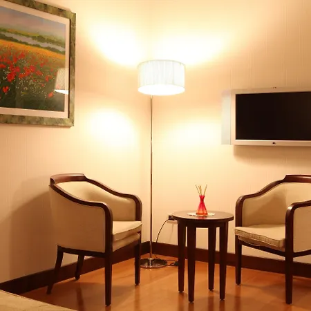 デル カンポ ホテル