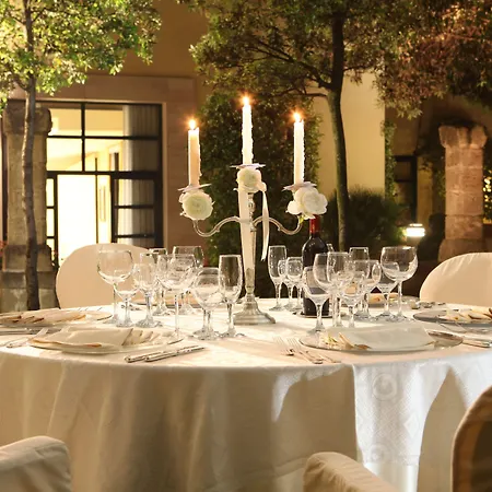 ホテル デル カンポ 4*