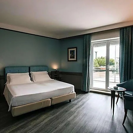 Hotel Del Campo