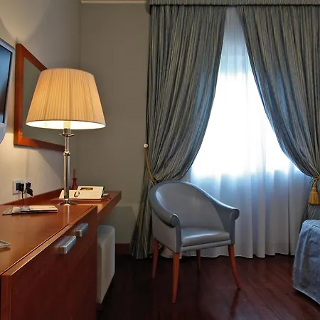 デル カンポ ホテル