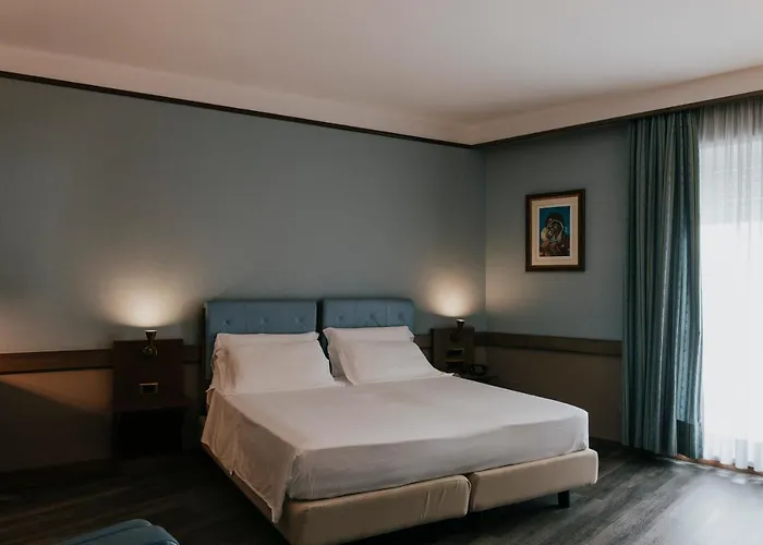 Del Campo Отель 4*