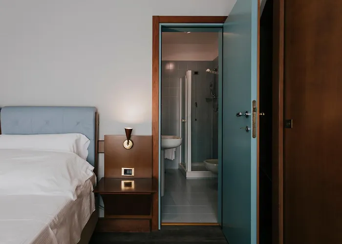 Отель Del Campo 4*