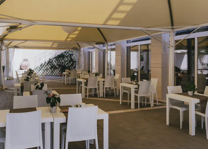 Del Campo 4* Матера